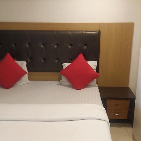 Hotel Palm Star Belapurpada Εξωτερικό φωτογραφία